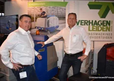 In the stand of Verhagen Leiden Oscar Peters and Patrick le Maitre gave extra attention to their new machines which are equipped with lithium batteries.                     